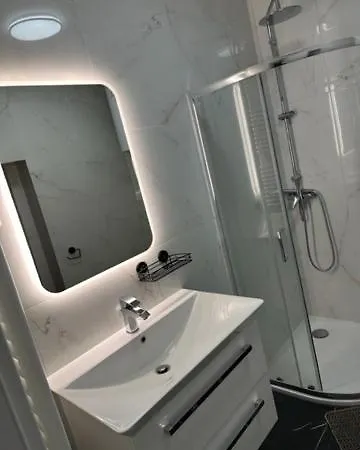 Gostilna In Apartmaji Zlati Lev - Maribor Buitenkant foto