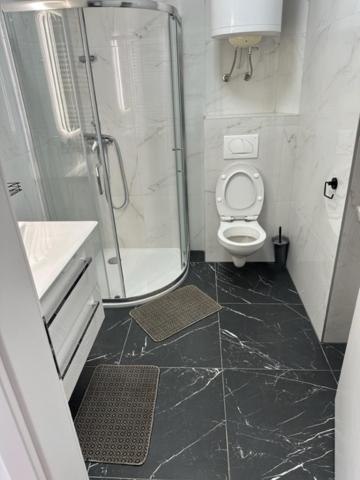 Gostilna In Apartmaji Zlati Lev - Apartment *